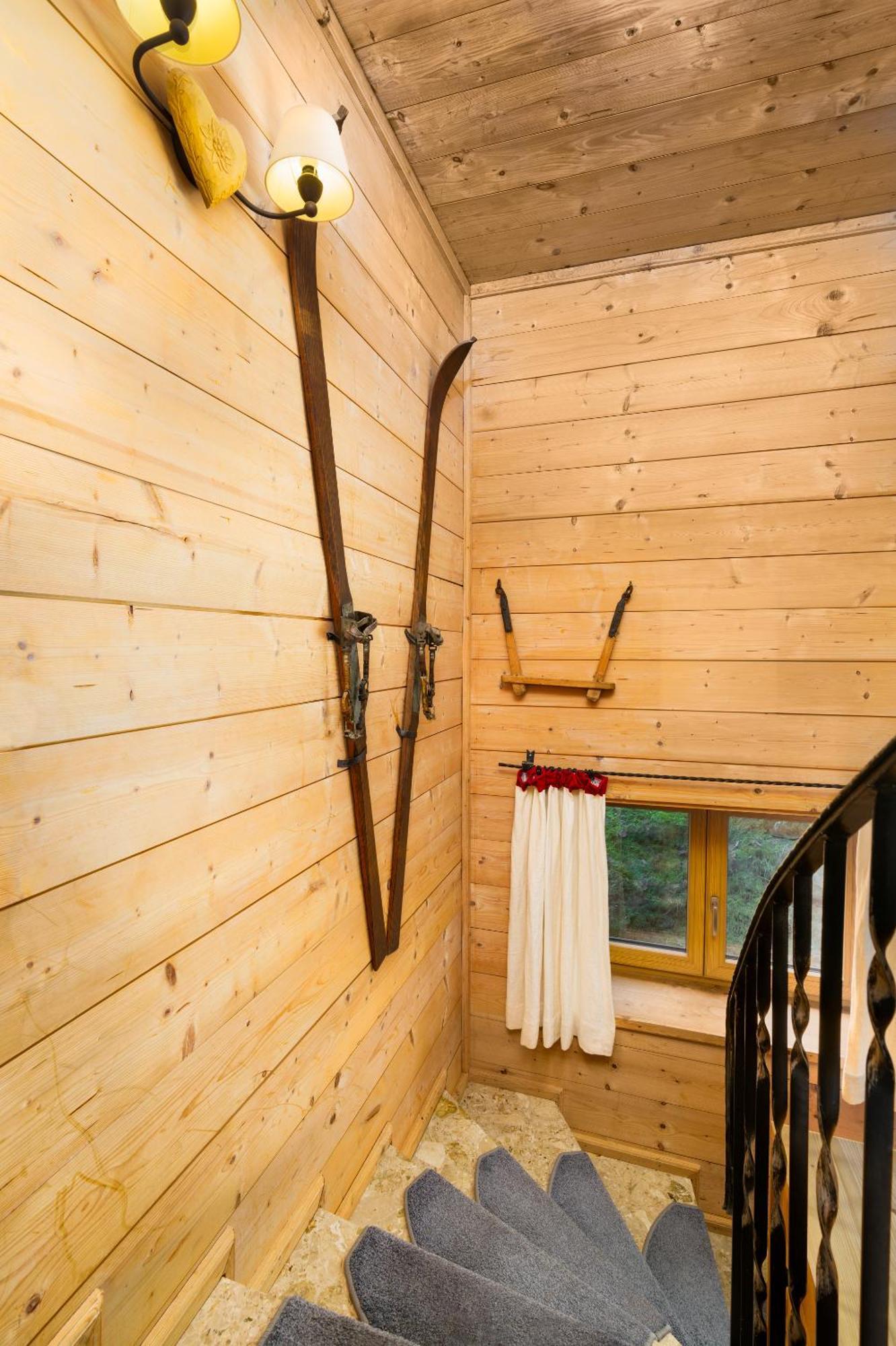 Ski-In & Ski-Out Out Chalet Maria With Amazing Mountain View マリア・アルム・アム・シュタイナーネン・メアー 部屋 写真